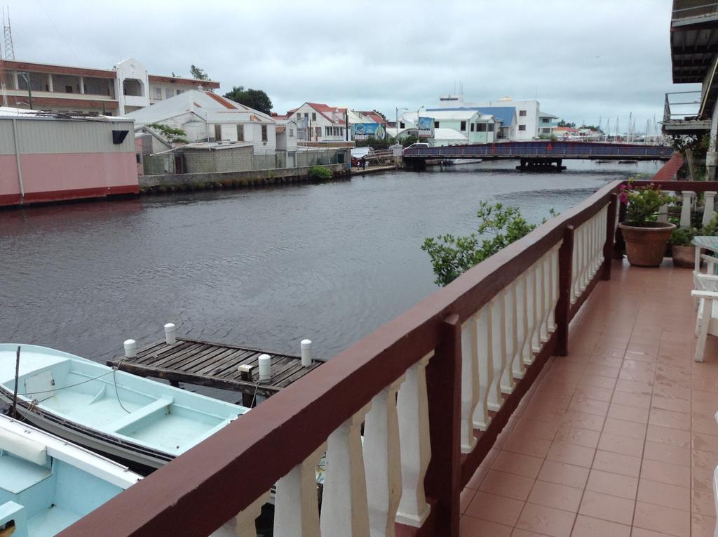 Belcove Hotel & Guesthouse Belize City Exterior foto