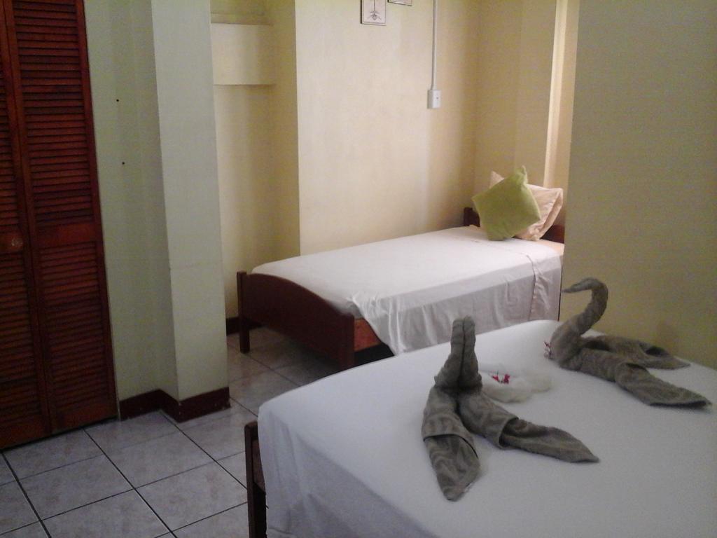 Belcove Hotel & Guesthouse Belize City Exterior foto